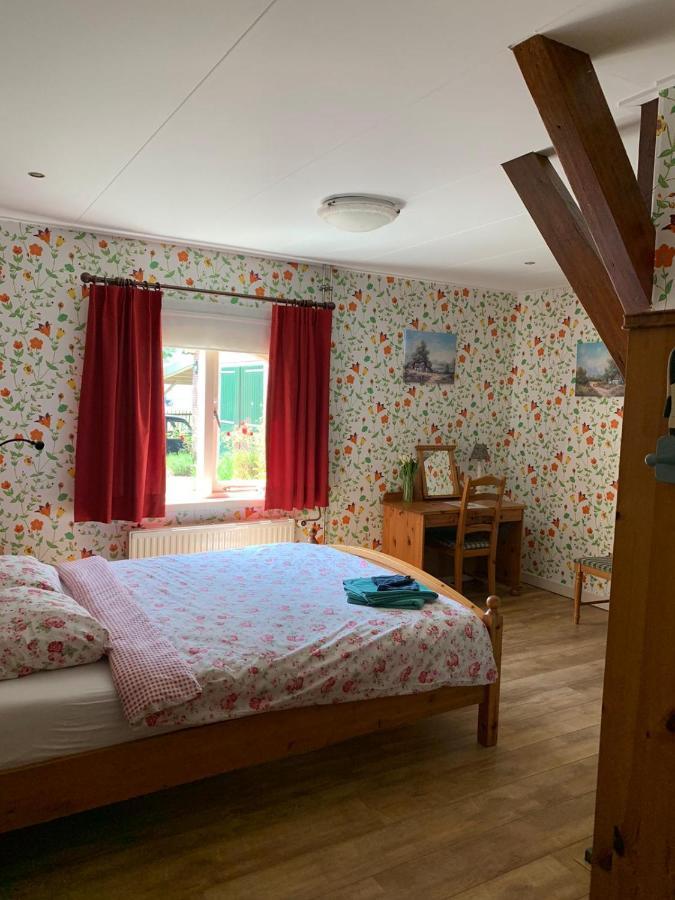 B&B De Kaagse Koe Huigsloot Ngoại thất bức ảnh